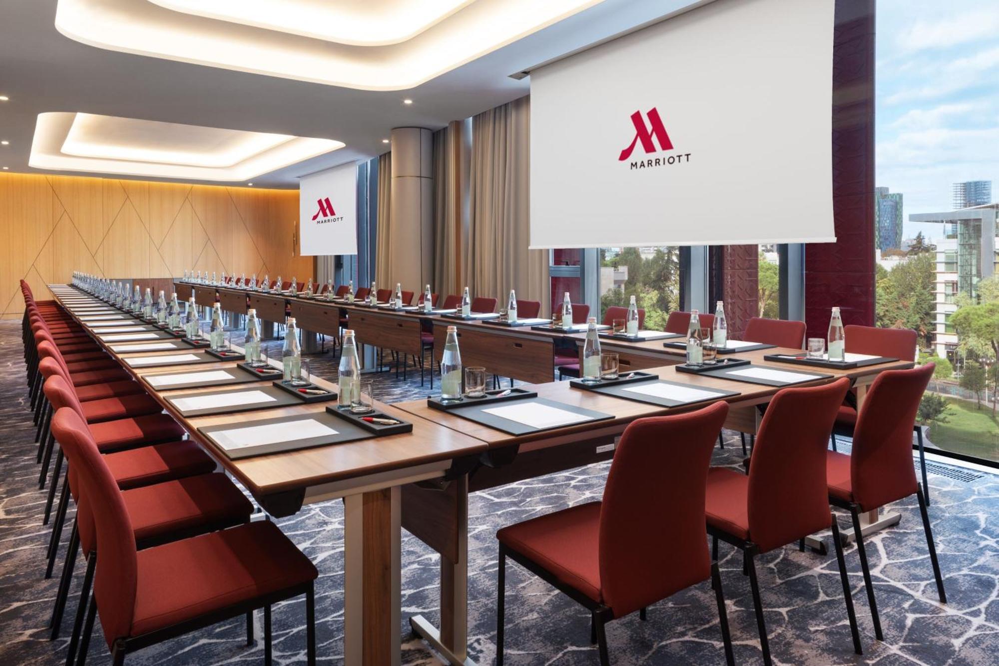 Tirana Marriott Hotel ภายนอก รูปภาพ